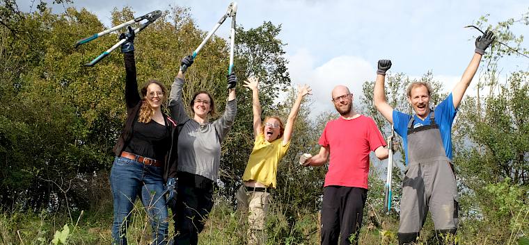 Vielen Dank für die tatkräftige Hilfe bei der Erhaltung der biologischen Vielfalt! © LPV/J. Fischer CSR-Einsatz Gruppenbild