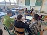 Die Schüler:innen konnten während des Workshops einmal mehr ihre digitalen wie gestalterischen Kompetenzen trainieren. © LPV/B. Sabek Schüler:innen bei der Recherche