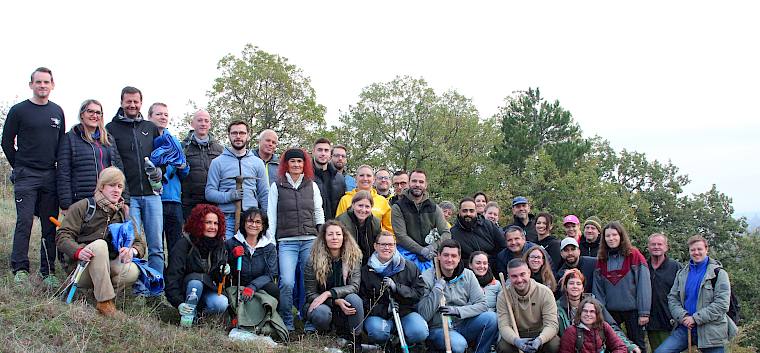 Heute bekamen wir großartige Unterstützung von Stefan Weinlich (Vertriebsdirektor BILLA AG) und seinem Team des Vertriebsaussendienstes der BILLA AG. © LPV/I. Drozdowski Gruppenfoto