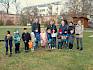Die VSKL der VS Wiener Neudorf beim Programm „Hecken entdecken" im Klosterpark. © LPV/N. Elek Gruppenfoto VSKL VS Wiener Neudorf