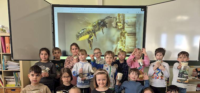 Die 1a der VS Wiener Neudorf war heute mit Begeisterung und großem Engagement bei der Sache. © LPV/L. Reimoser-Berger Gruppenfoto Schulklasse