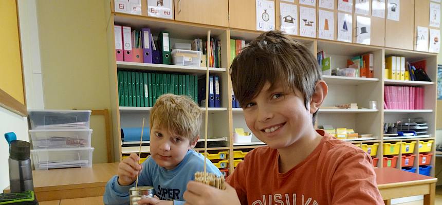Kinder basteln Nisthilfe
