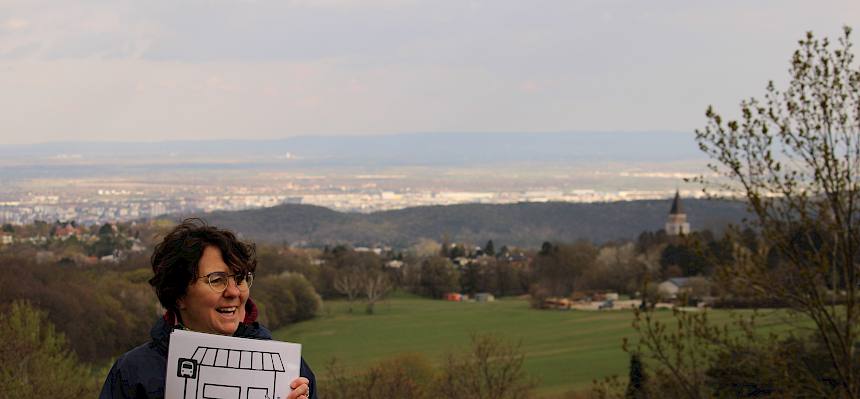 Frau mit Bild