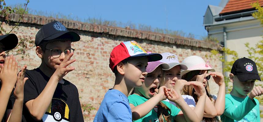 Kinder im Park
