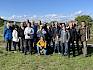 Zahlreiche Naturinteressierte, darunter Christoph Kainz (Bgm. Pfaffstätten) nahmen heute an der Trockenrasen-Führung teil. © LPV/A. Mrkvicka Gruppenfoto