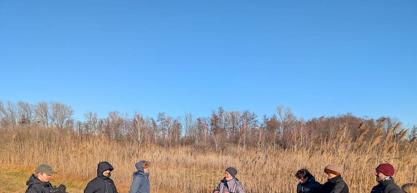 Biologin gibt spannende Einführung