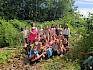 Natur statt Klassenzimmer – das machte den Schüler:innen der 4a der VS Traiskirchen große Freude. © LPV/N. Wetzel Gruppenfoto VS Traiskirchen, 4a