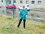 Wir hofften, die Arbeiten anschließend im Trockenen fortsetzen zu können, doch daraus wurde leider nichts. © LPV/C. Wolfert Praktikantin recht im Regen