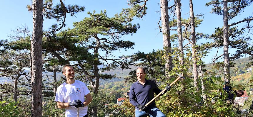 Volunteers mit Krampen